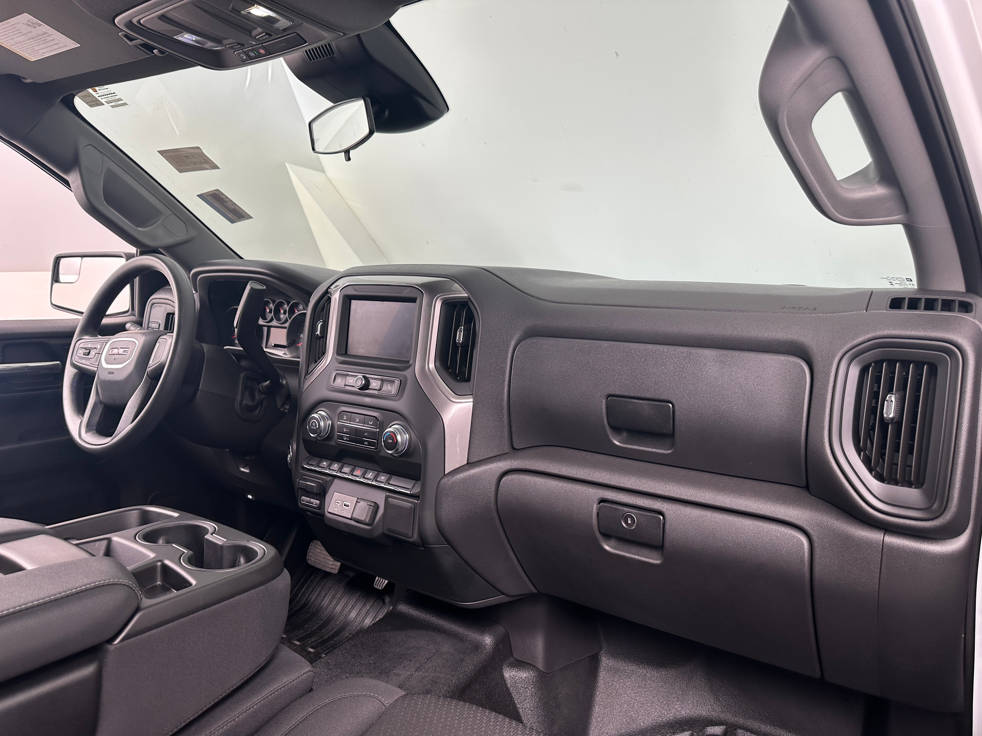 gmc sierra 1500 2024 3GTNHAEK9RG419536 image gmc sierra 1500 2024 3GTNHAEK9RG419536 image